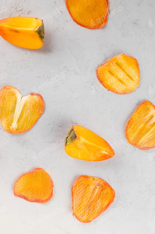 Preview: persimmon with dried pineapple wedges