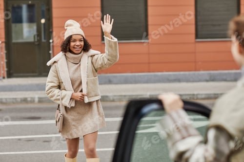 Preview: Girl meeting her friend outside