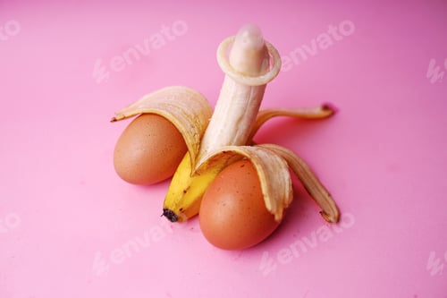 Preview: Peeled Banana Wear Condom With Egg