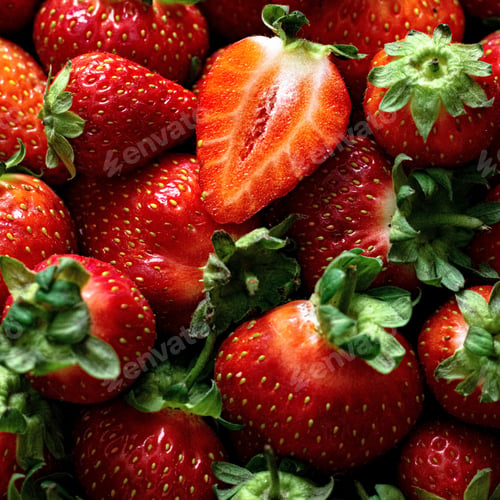Preview: Red strawberry patterned background summer wallpaper