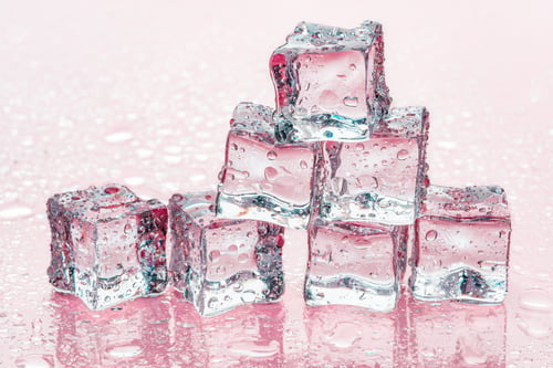 Preview: Ice cubes on pink background