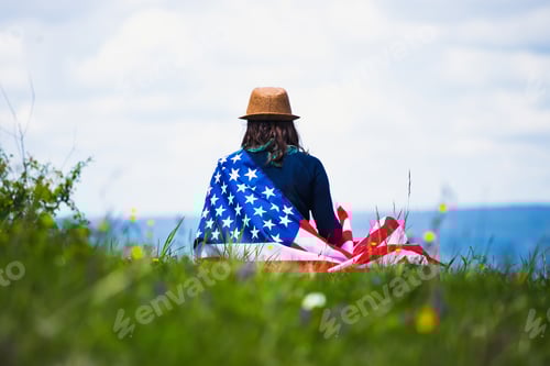 Preview: Woman with USA flag.