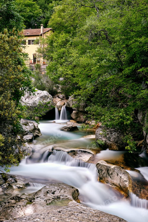 Preview: Breathtaking shot of the Saut du Loup waterfalls captured in France