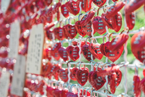 Preview: padlock of love with writing