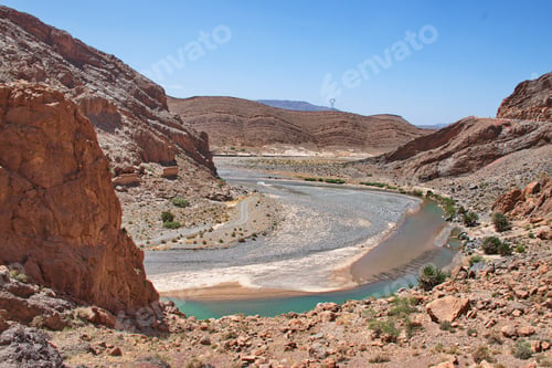 Preview: Scenic view of arid landscape in Morocco
