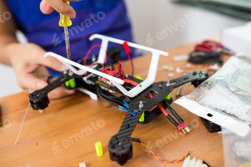 Preview: Building of flying drone