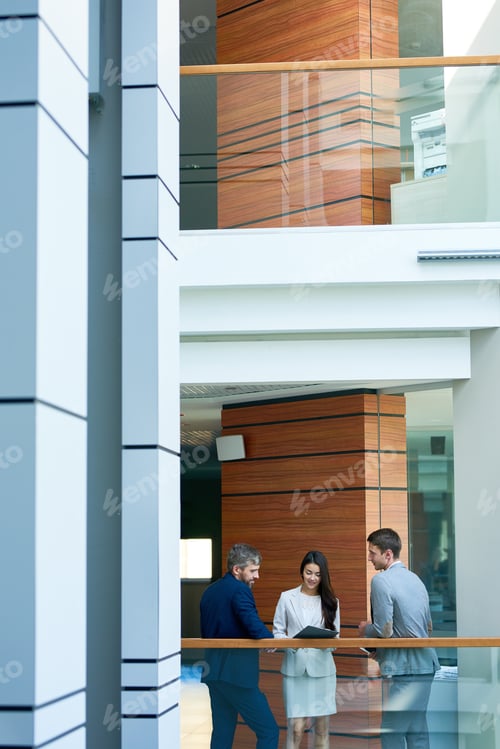 Preview: Business People in Modern Office Building