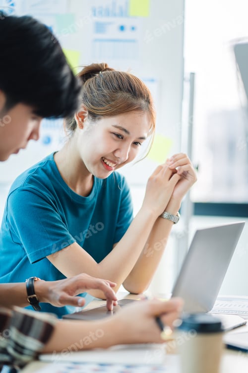 Preview: Business project teams work together in a meeting room at the office. blur background