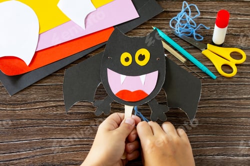 Preview: The child plays of dracola bat toy Halloween.