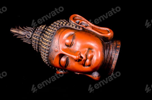 Preview: Oriental Buddist Statue Isolated , digital photo image