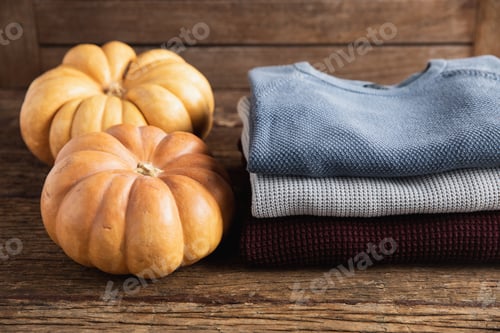 Preview: Autumn flat lay with clothes