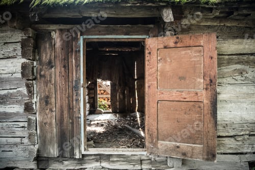 Preview: Traditional old wooden house in Breb (Brebre), Maramures, Romania