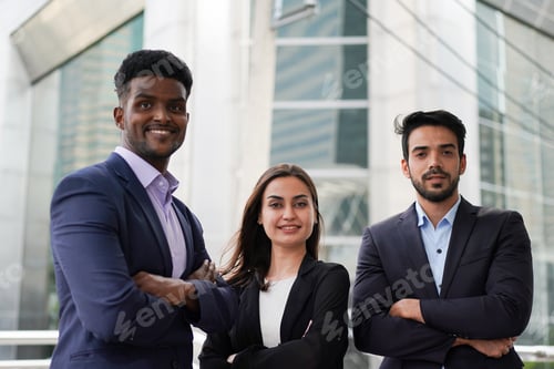 Preview: group of young business people at the outside of start up office.
