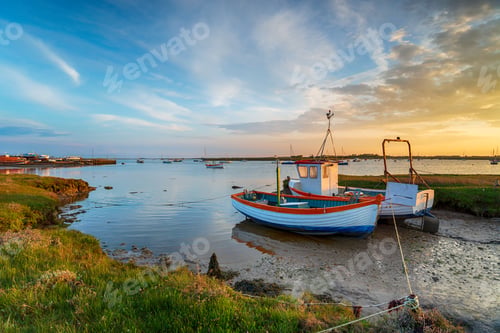 Preview: Fishing boats at Slaughden Quay