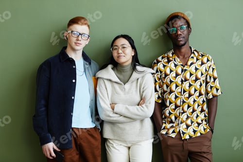 Preview: Diverse Team on Green