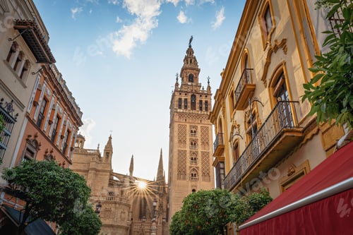 Preview: Seville Cathedral and Giralda Tower - Seville, Andalusia, Spain