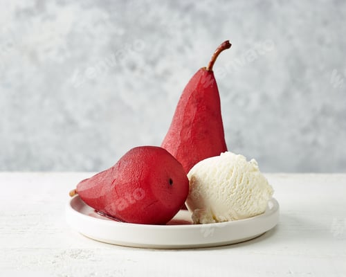 Preview: Pears poached in red wine