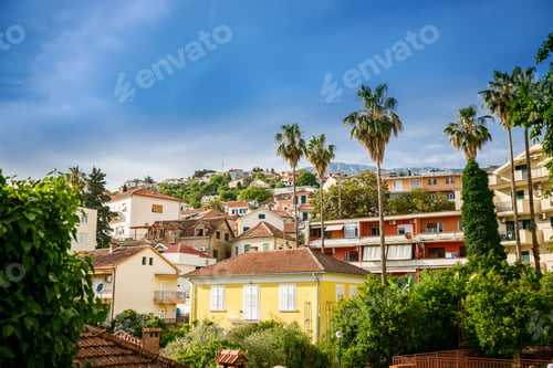 Preview: View of the Herceg Novi outskirts with small residential houses