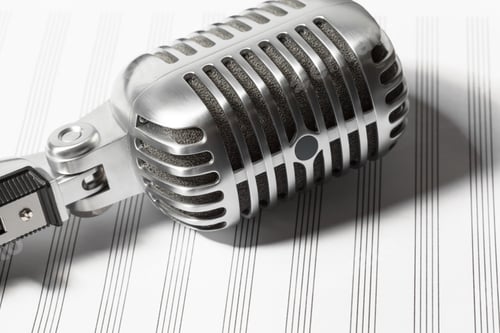 Preview: Retro microphone
