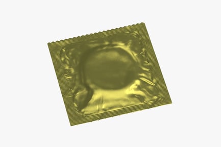 Preview: Sealed Condom, Yellow Protective Wrapper