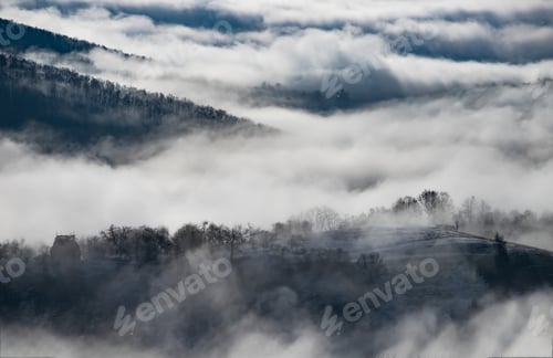 Preview: Misty morning in the mountains in autumn.