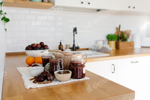 Preview: Plum jam confiture preparation