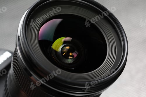 Preview: digital SLR camera