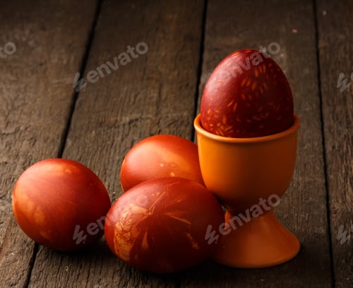 Preview: Easter eggs