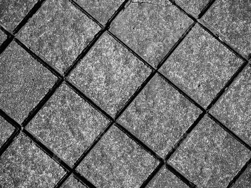 Preview: black and white tiles (texture)
