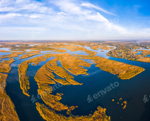 Preview: The village is located on Samarskie Plavni in picturesque Ukraine