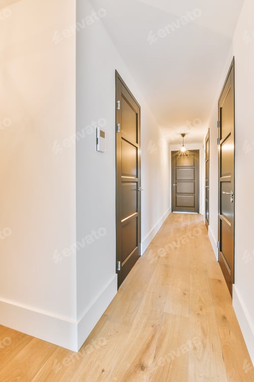 Preview: Narrow corridor with doors and lamp