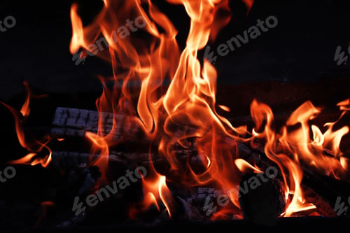 Preview: Bonfire with beautiful flames