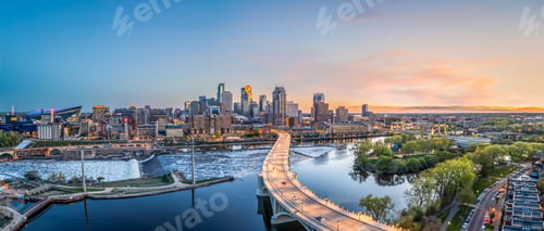 Preview: Minneapolis, Minnesota, USA Downtown Skyline at Dusk
