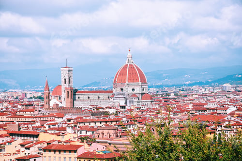 Preview: Beautiful panoramic view of the rooftops of Florence