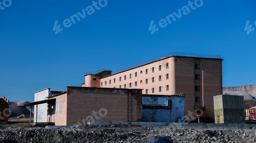 Preview: Exploring the abandoned Soviet mining town of Pyramiden in Svalbard on a clear sunny day