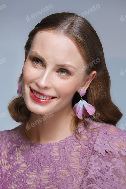 Preview: Beautiful fashion model in lace dress. Clean fresh face of pretty girl with natural makeup.