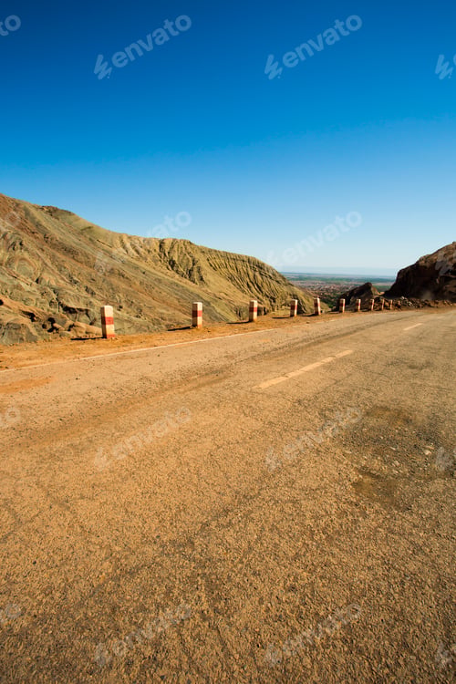 Preview: Mountain road