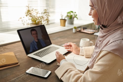 Preview: Coworking With Colleague Online