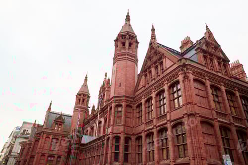 Preview: Birmingham, UK - 6 November 2016: Exterior Of The Birmingham Magistrates Court UK