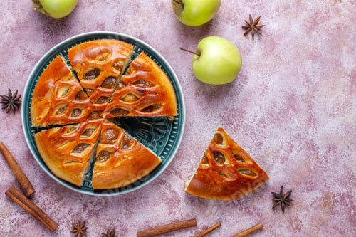Preview: Homemade delicious apple pie with jam.