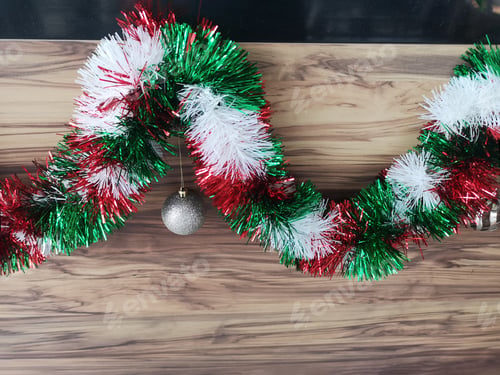Preview: christmas wreath on wooden background