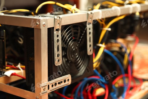 Preview: Close-up of computer hard drive, hard disk drive in a cooler. spare computer parts, internal compone