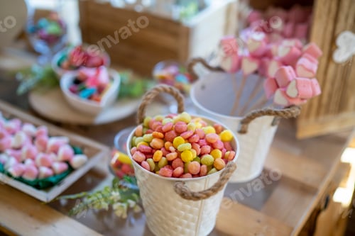 Preview: Display of delicious sweets and trinkets