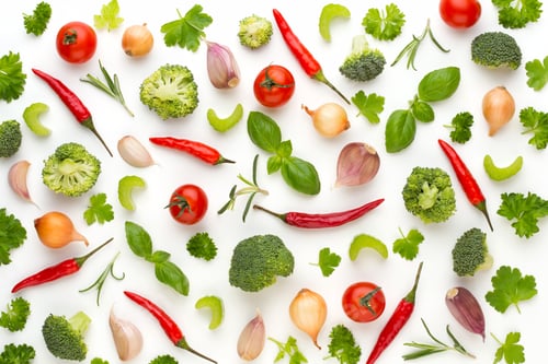 Preview: Vegetable and spices isolated on white background, top view.