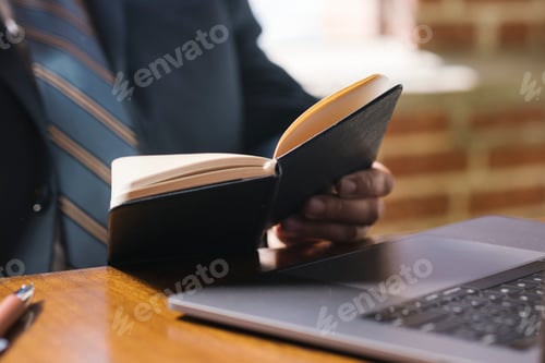 Preview: Man working in an office