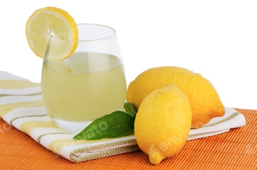 Preview: Cup of lemon juice and fresh lemons