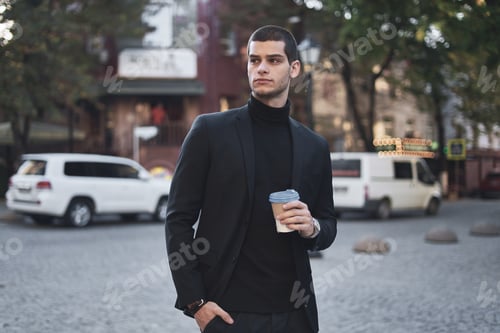 Preview: Stylish Man in City with Coffee Cup
