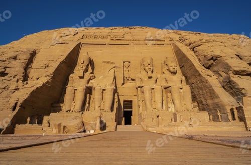 Preview: The incredible Abu Simbel Temple rebuilt on the mountain in southern Egypt