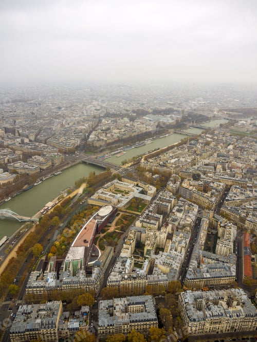 Preview: view on Paris from the Eiffel tower