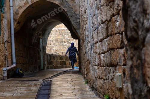 Preview: Dirty streets in the Old City of Akko